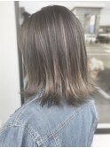 20代30代大人可愛い前下がりストレート大人ボブハイライト