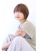 美シルエットのショートボブ