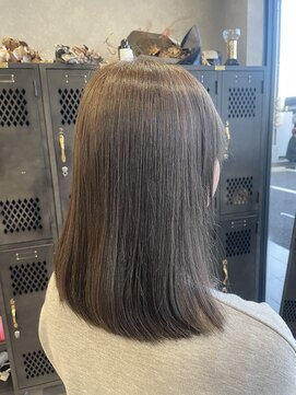 アチーブリス(achieve Liss) グレージュカラー