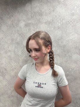 ティアム 渋谷店(Tiam shibuya) 伸ばしかけヘア/小顔ヘア/ブリーチなしカラー/髪質改善