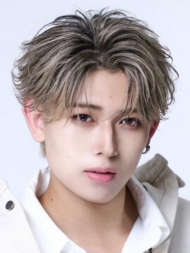 ゴールド 京都 三条(GOALD) フェザーショート