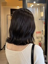 アコロン(acoron)&nbsp;外はねミディ　新宿/髪質改善/透明感カラー/小顔カット/縮毛矯正