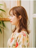 ナチュラルロングレイヤースタイル、くびれレイヤー