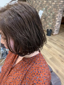 エウレカ(EUREKA) アッシュブロンドカラー