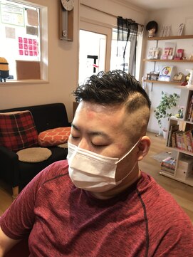 フルール(fleur) フェードカット