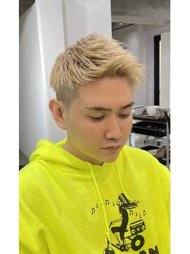 レックス 中野(rex) デザインカラー/ハイトーン/束感ショート