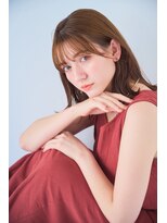 小顔シースルーバングくびれミディアム