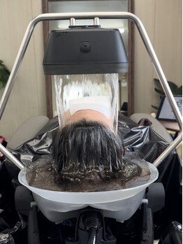 リミックスヘアー(Re:mix hair)の写真/【リラックス効果抜群の頭浸浴完備！】頭皮の血行が良くなることで頭皮改善効果あり♪