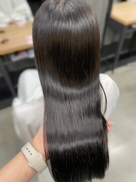 アリュウル 表参道(ALLURE) 韓国艶髪オリーブグレージュカラー×ケアカラー◯伊藤