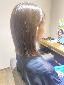 シー 浜松三方原店(She) 切りっぱなしボブ　30代、40代、50代