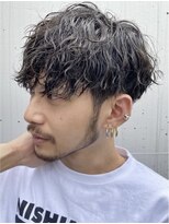 フィフス 栄(fifth)&nbsp;名古屋栄フェザーパーマツイストスパイラル眉毛fifthメンズ韓国