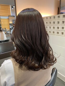 ニュイ 高槻 阪急茨木店(nui) 黒髪ボブルフネビージュ小顔ワンレンスペインカール