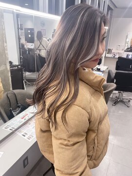 キング(K!ng) 縮毛矯正髪質改善ハイライトレイヤーカット枚方美容室エクステ