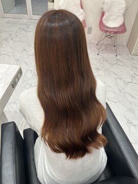 ミニョン(mignon) 韓国/ダブルカラー/ブリーチ/ピンク/学割U24/新越谷/南越谷/草加