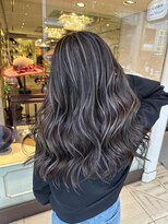 アンダーバーホワイト(_white)&nbsp;ハイライトブリーチ髪質改善トリートメントエクステ神戸三宮