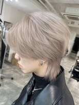 イリ 梅田(ili)&nbsp;ホワイト中華ウルフ