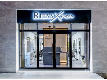 リエンスクレア(RIENS xrea)の写真