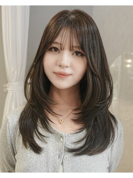 クム(kumu) 大人美人◎艶髪グレージュレイヤーロング韓国風