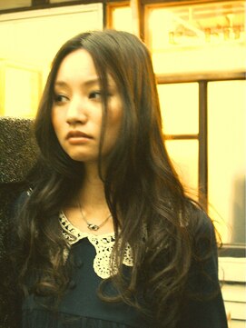 ビードロ 下北沢 スモーキーカール【ビードロ　下北沢駅】