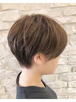 ゾンネ(ZONNE)&nbsp;【ZONNE】耳掛けショート×マッシュ