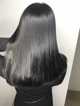 カルマ(KARMA) 艶だしトリートメント！