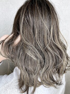 スターズ 船橋(STARS) ハイライト×スモーキーモカブラウン 美髪