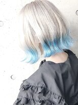 エール(a:le) ホワイトシルバー と 水色