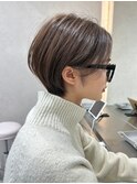 切りっぱなしボブ透明感ショコラベージュ丸みショート韓国20代