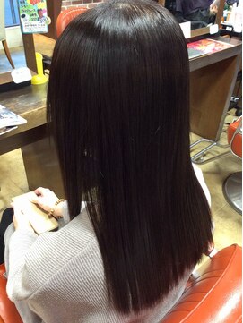 ヘアー ステージ ギヴ HAIR STAGE Give 弁天町店 風になびくビューティヘア