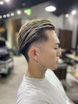 アルカナ 明治神宮前原宿(ARCANA) ウルフアッシュブラックカルマパーマベリーショート