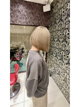 アース 大曽根店(HAIR&MAKE EARTH) 丸みボブ＋ミルクティーカラー