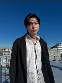 前下がり韓国風センターパート束感刈り上げツーブロックビジネス