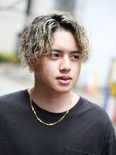 スラッシュ(SLASH)