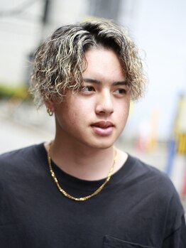 スラッシュ(SLASH)の写真/何度でも使えるクーポン多数ご用意◎お得にかっこよく☆ONOFFきまるスタイルをご提案☆[姫路/メンズサロン]