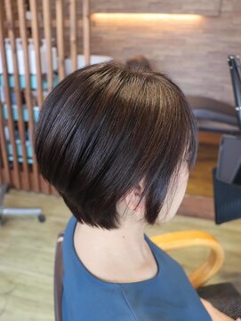 ヘア アトリエ マム(hair atelier mum) マッシュショート