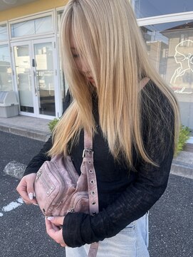 アイディー  高知(id) -高知-韓国アイドルカラー　ハイトーンブリーチ