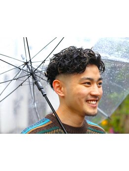 最新トレンド無造作パーマでこなれ感◎スパイラル系ツイスト系、どんなオーダーにも対応できる技術力が自慢