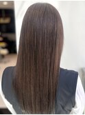 ミラーするグレージュ