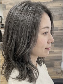 スマイル(SMILE)の写真/ヒト幹細胞髪質改善ケアで理想の美髪へ。丁寧な寄り添いアドバイスが魅力のサロン☆