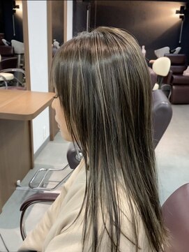 ノラ ウメダ(NORA UMEDA) 【NORA UMEDA 高木】3Dコントラストハイライトカラーグレージュ