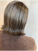 【Chill】ベージュ×切りっぱなしボブ