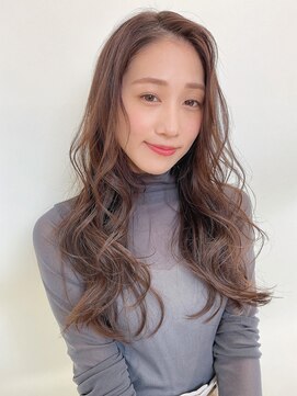 フェンテ(Fuente) 感度高め女子にぴったりセミウェットなふんわりカール♪
