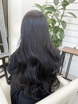 ジゼル 博多筑紫口店(GiseL) 色気暗髪【博多駅筑紫口】@halu_the_world