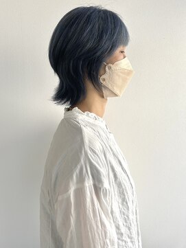 コト 福井大和田店(coto) 福井 大和田 大人ハイトーン ウルフカット ブルーアッシュ