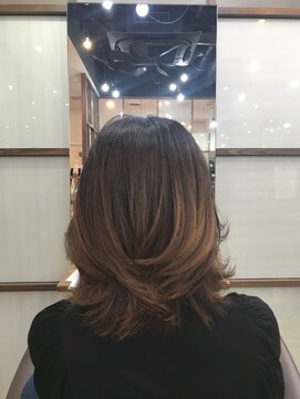 オランジュ美容室 ヘナカラーカット