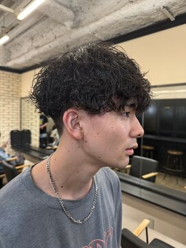 スティーロ 渋谷(Steelo) steelo バーマスタイル×刈り上げマッシュ