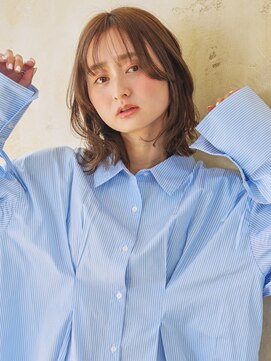 ティエ(Tie) 柔らかなアンニュイボブ