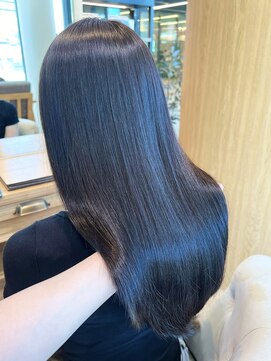 バイオレット 横浜店(Violet) ダークグレージュレイヤーカット(TO-41)