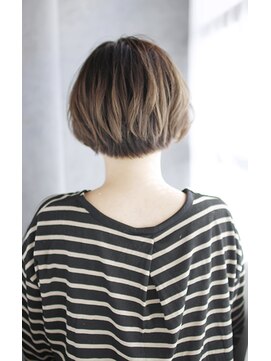 シュシュット(chouchoute) 黒髪質改善ココアベージュオリーブグレー小顔クラゲヘアー/057