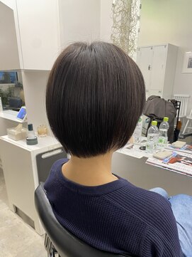 アコロン(acoron) 軽めショートボブ/新宿